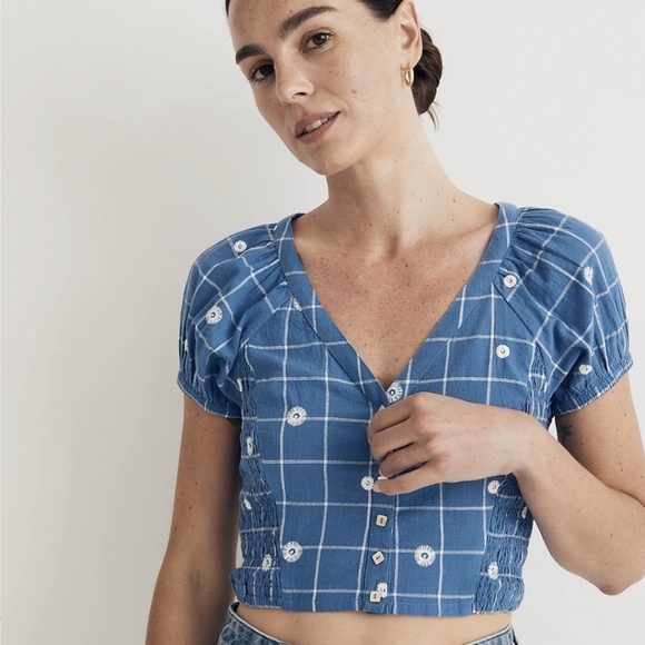 Sold! NWT Embroidered Puff-Sleeve Crop Top in Windowpane - Picture 2 of 16